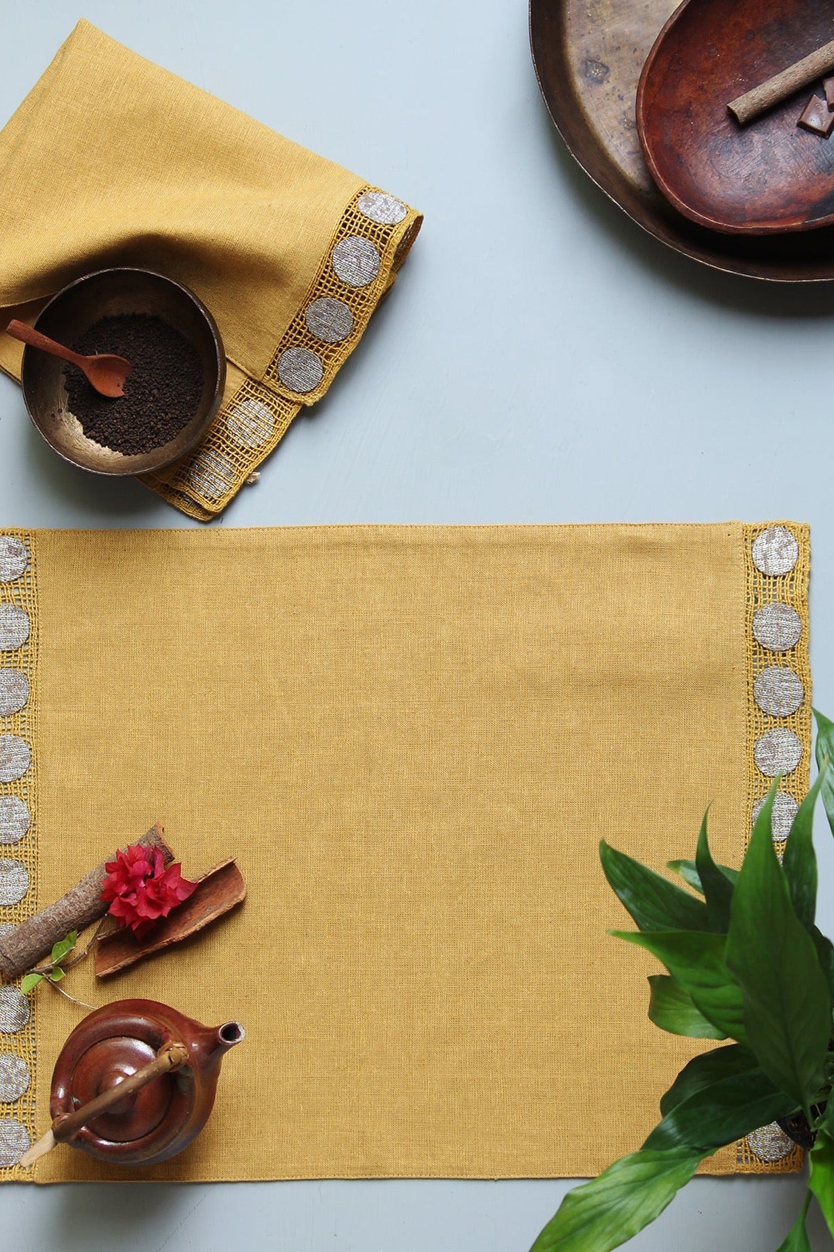 Glow Mustard/Silver Placemat