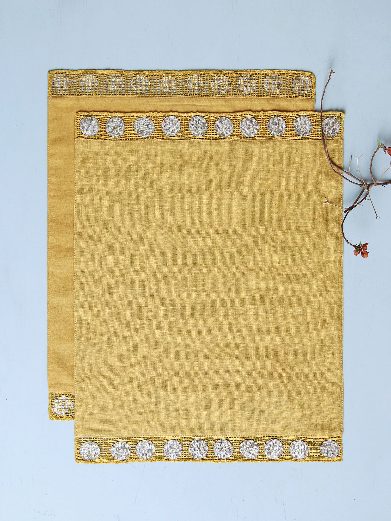 Glow Mustard/Silver Placemat