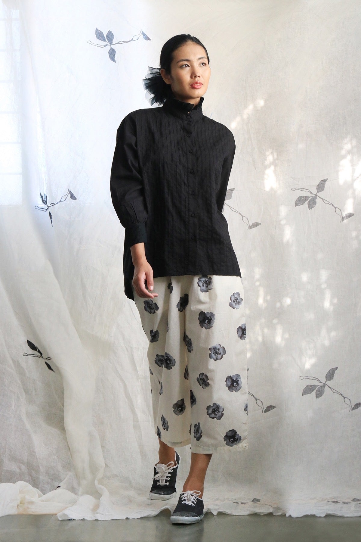 Isla Black Shirt