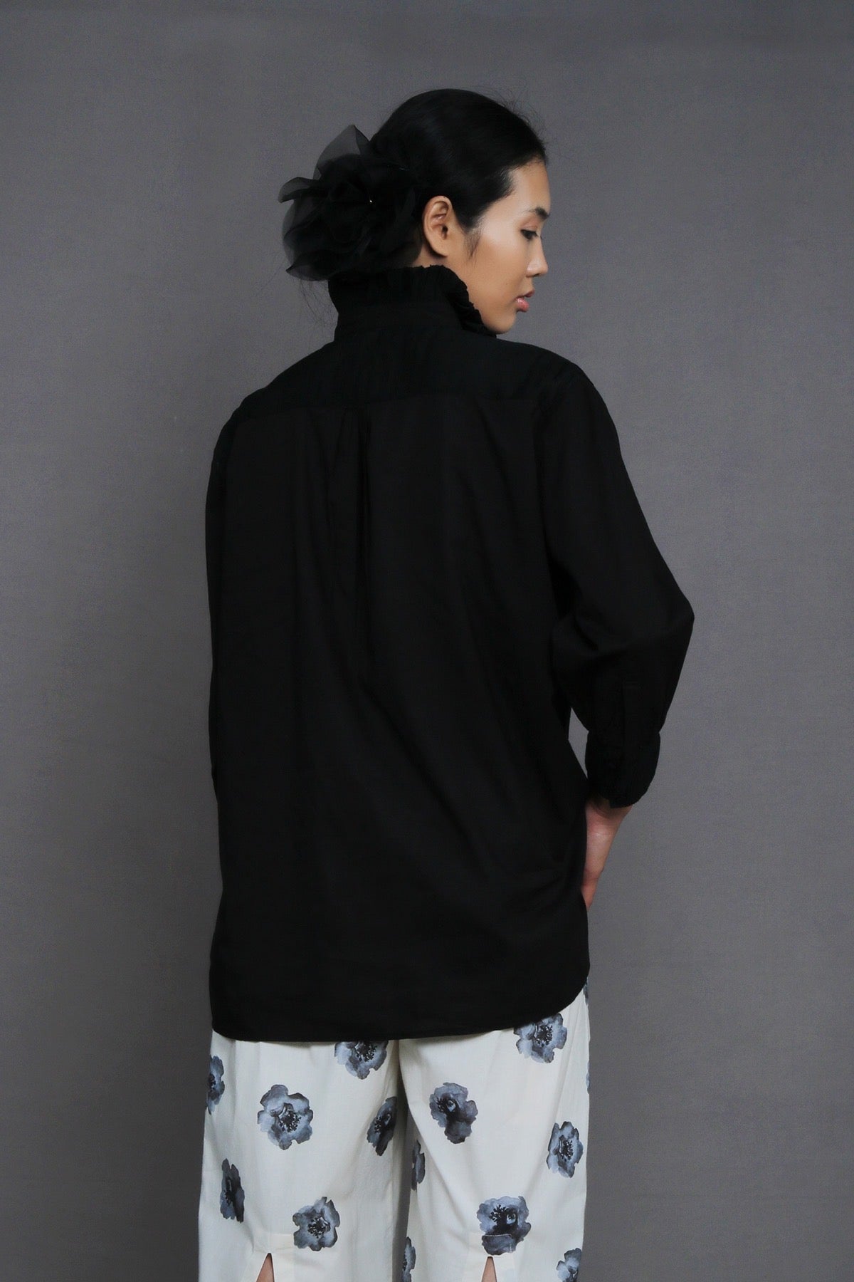 Isla Black Shirt