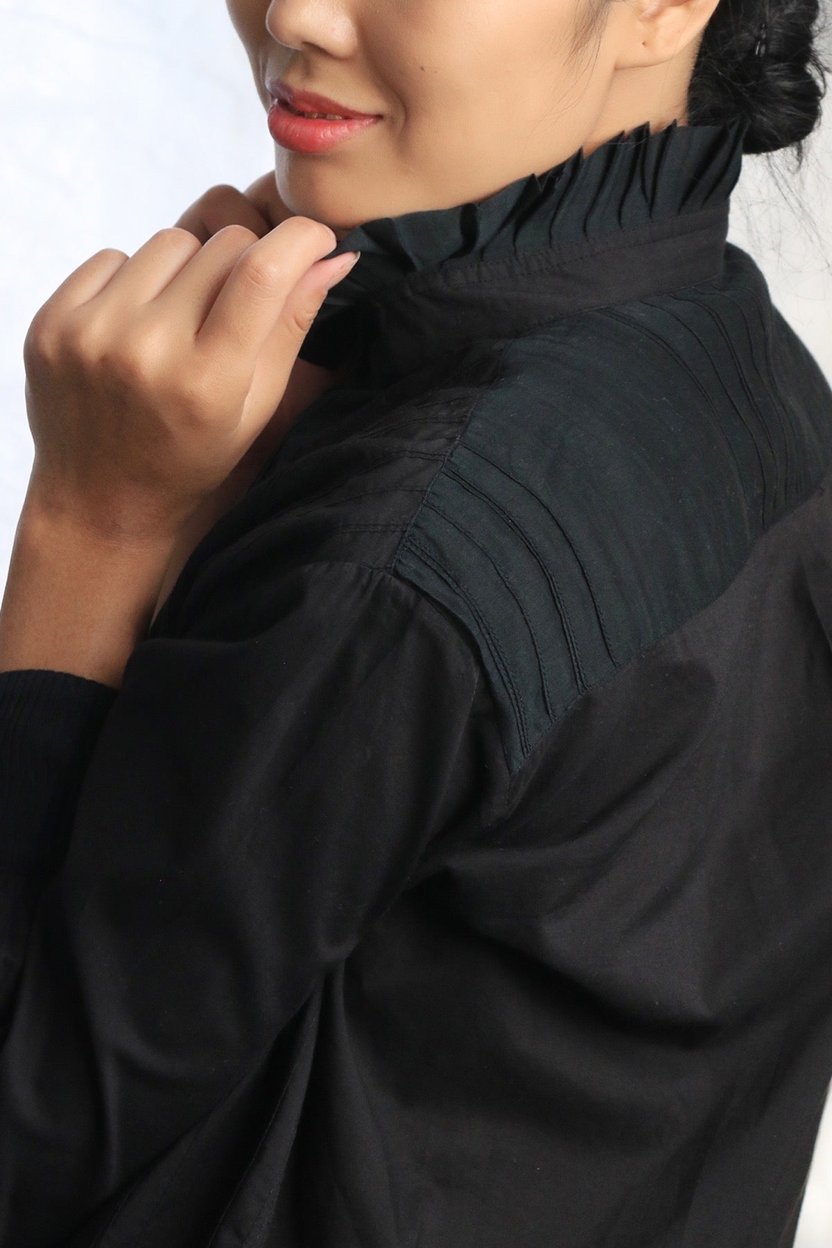 Isla Black Shirt