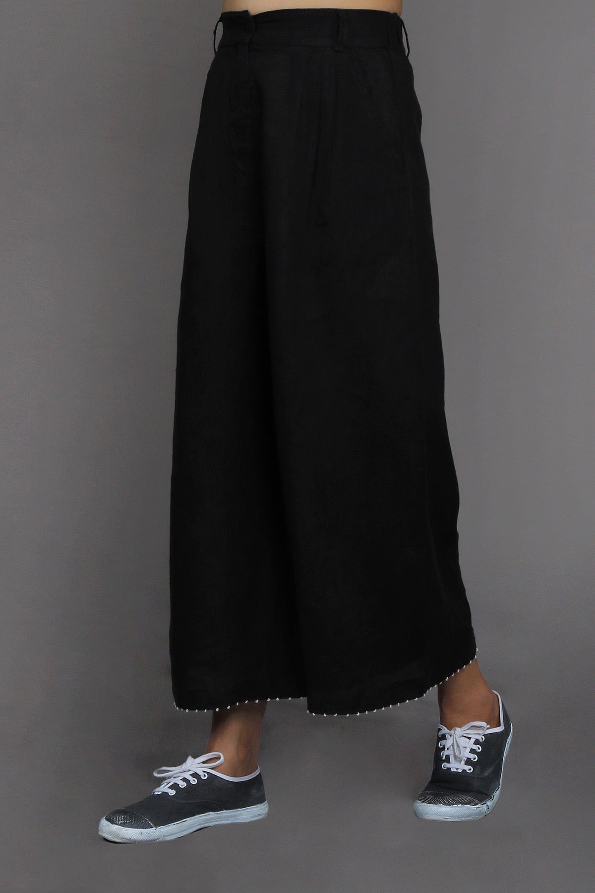 VictoriaBlk Black Trousers