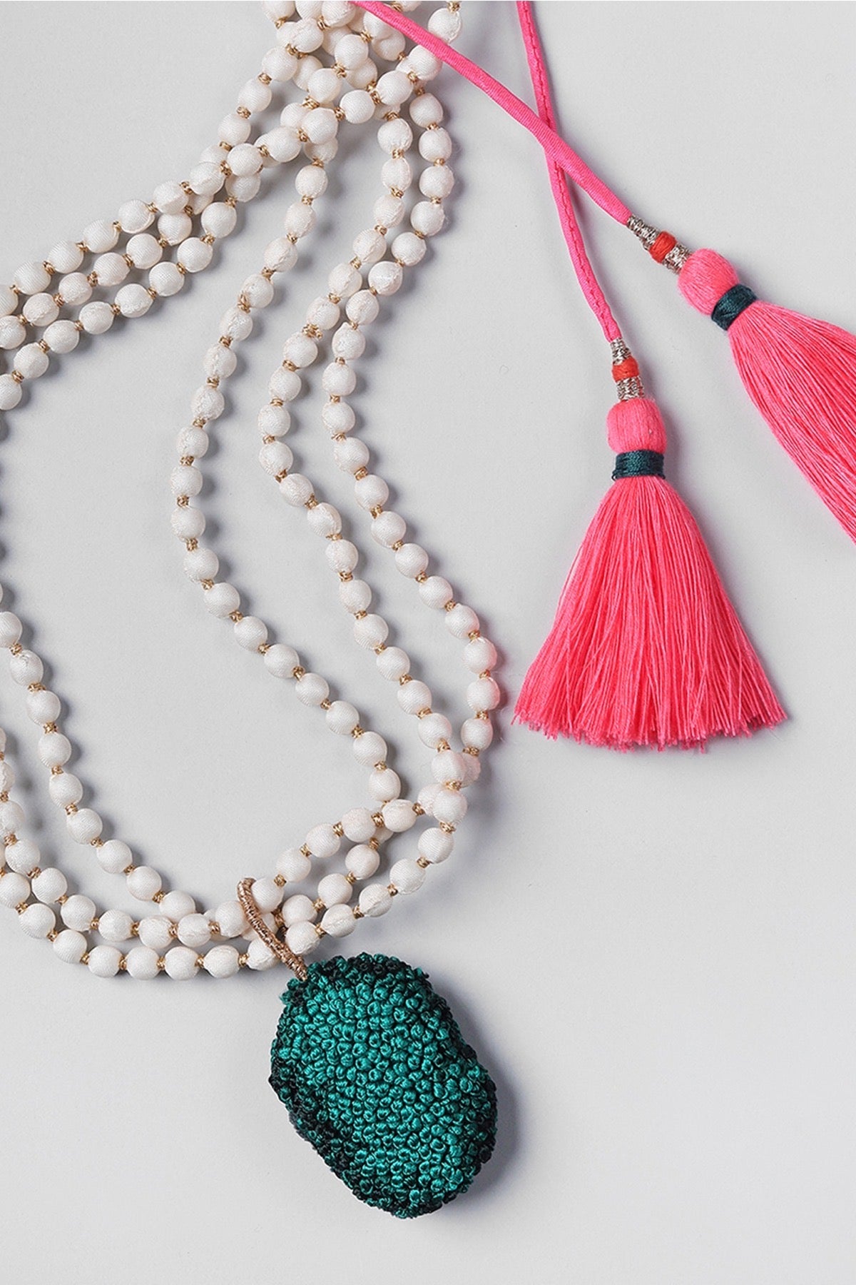 Arsheen Natural/Green Pendant
