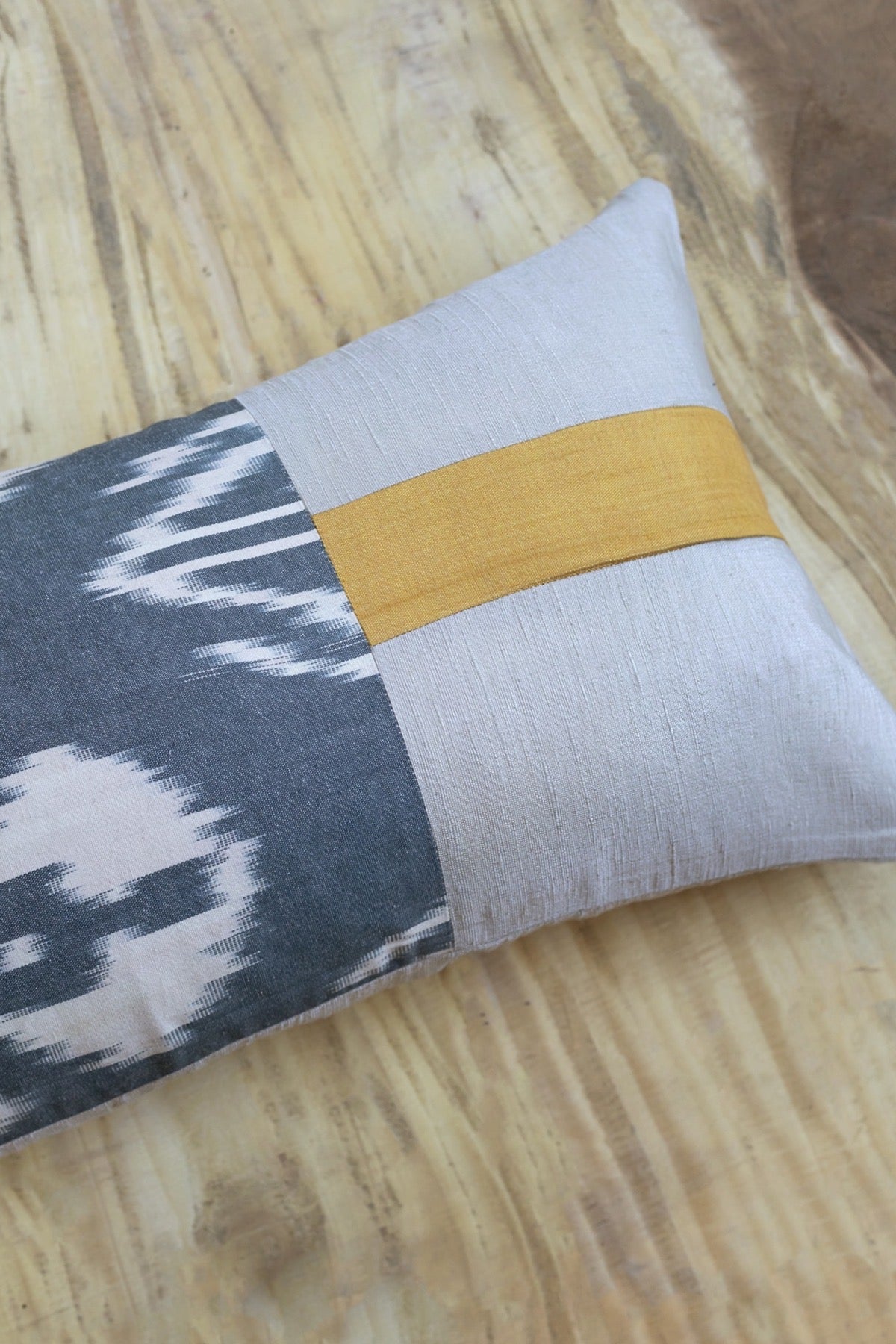 Ikat
Solid Patch Work Black/Natural Cushion Cover