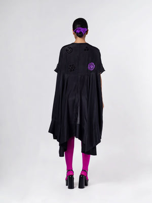 Jun Black Cape