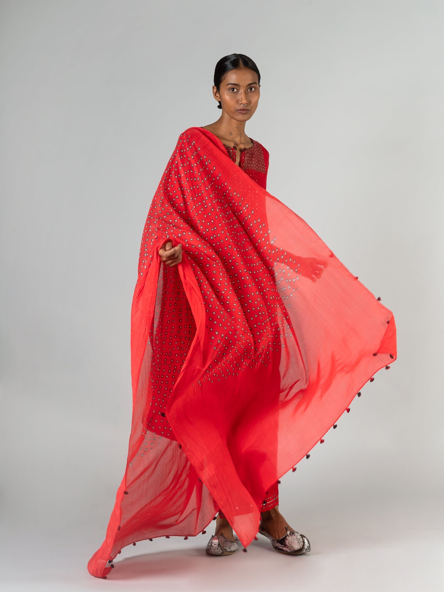 Padhar Red Kaftan