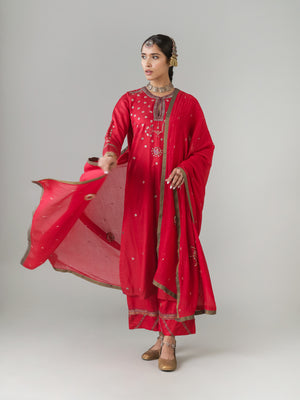 Nabi Red Dupatta