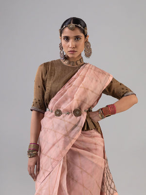 Chowkadi Nude Saree