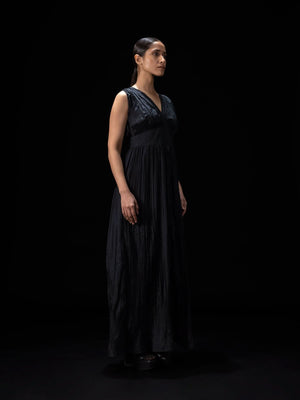 Lei Black Dress