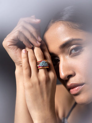 Pariza  Pink  Ring