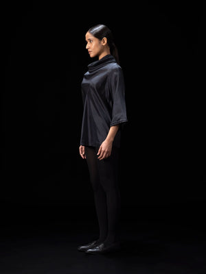 Coil Black Top