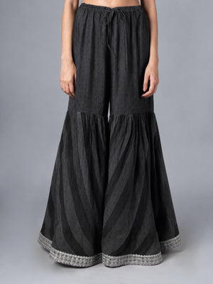 Mariam Garara Black
