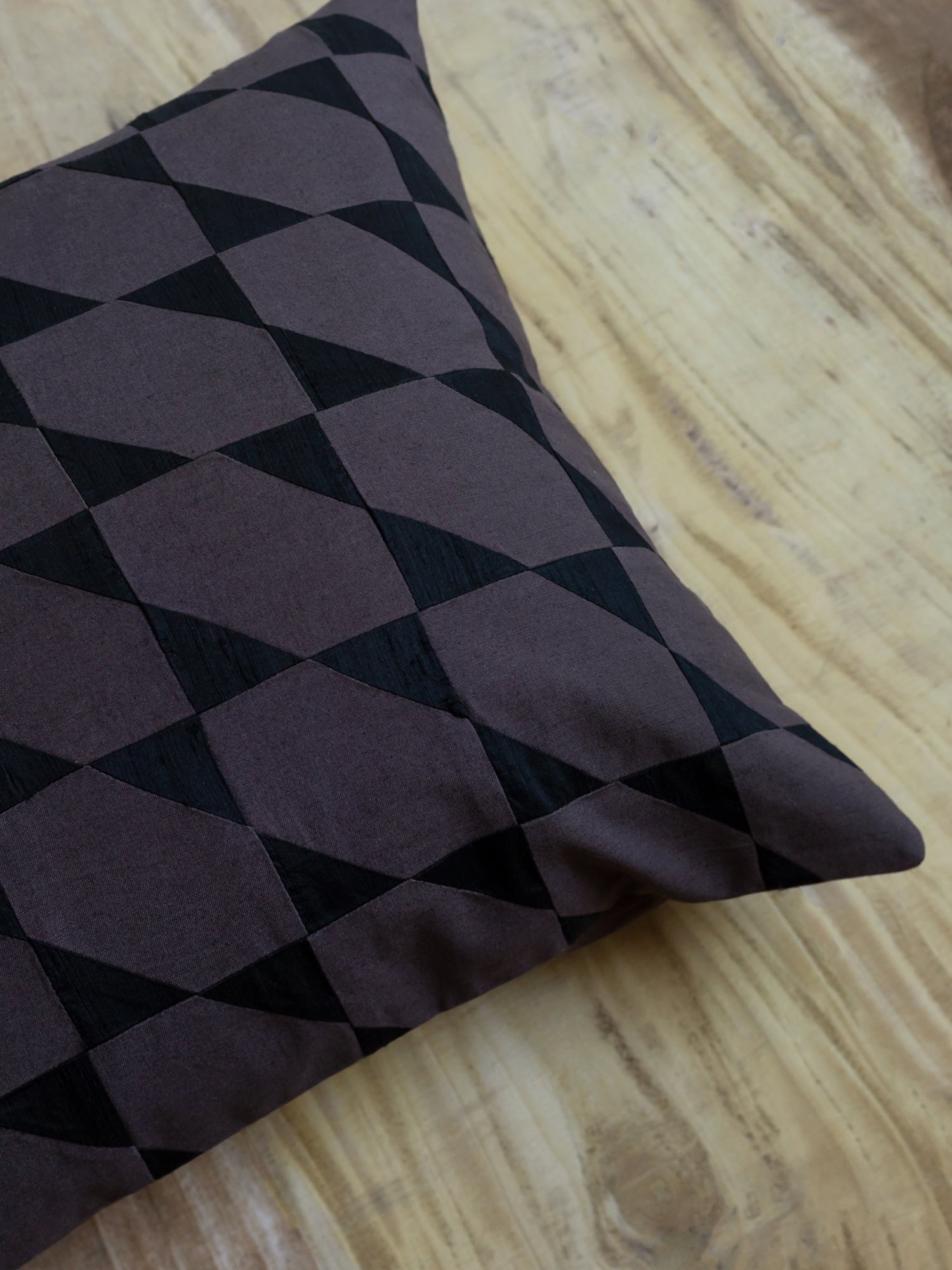 Oregano Charcoal Cushion Cover
