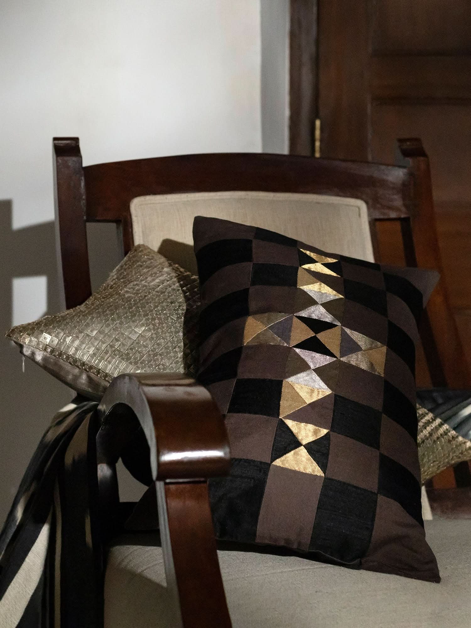 Ginserg Charcoal Cushion Cover