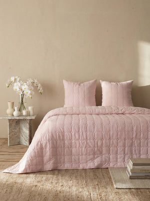 Airi Pink Bedding Set