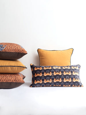 Carolaa  Bundled Cushion (Set of 5)