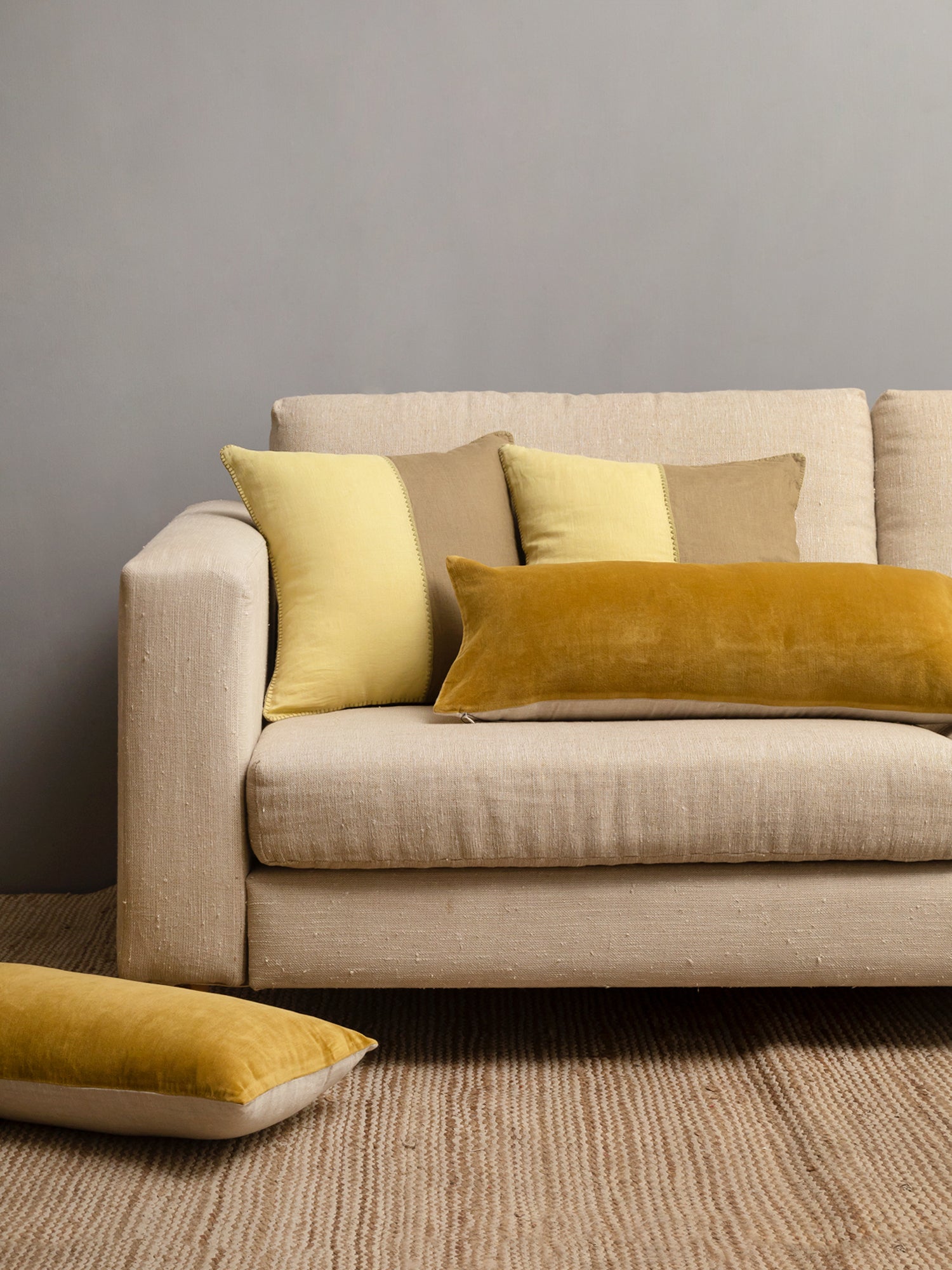 Fuyuko  Bundled Cushion (Set of 4)