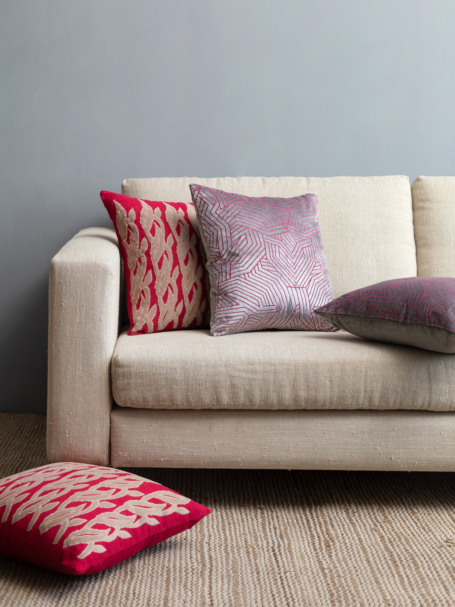 Poulo  Bundled Cushion (Set of 4)