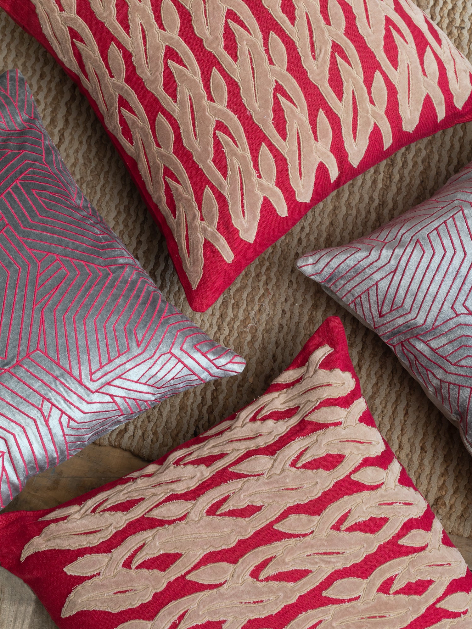 Poulo  Bundled Cushion (Set of 4)