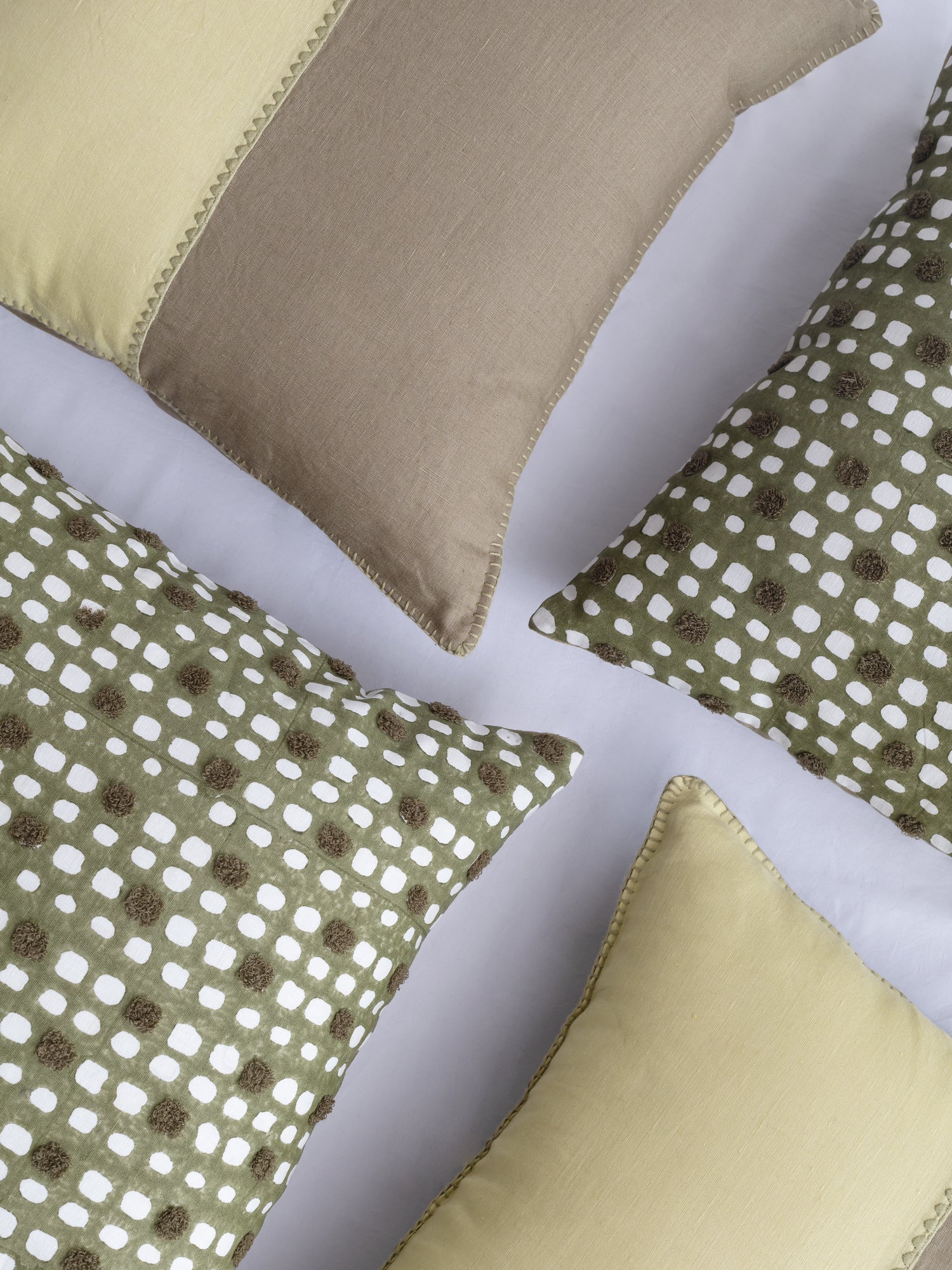 Fredd  Bundled Cushion (Set of 4)