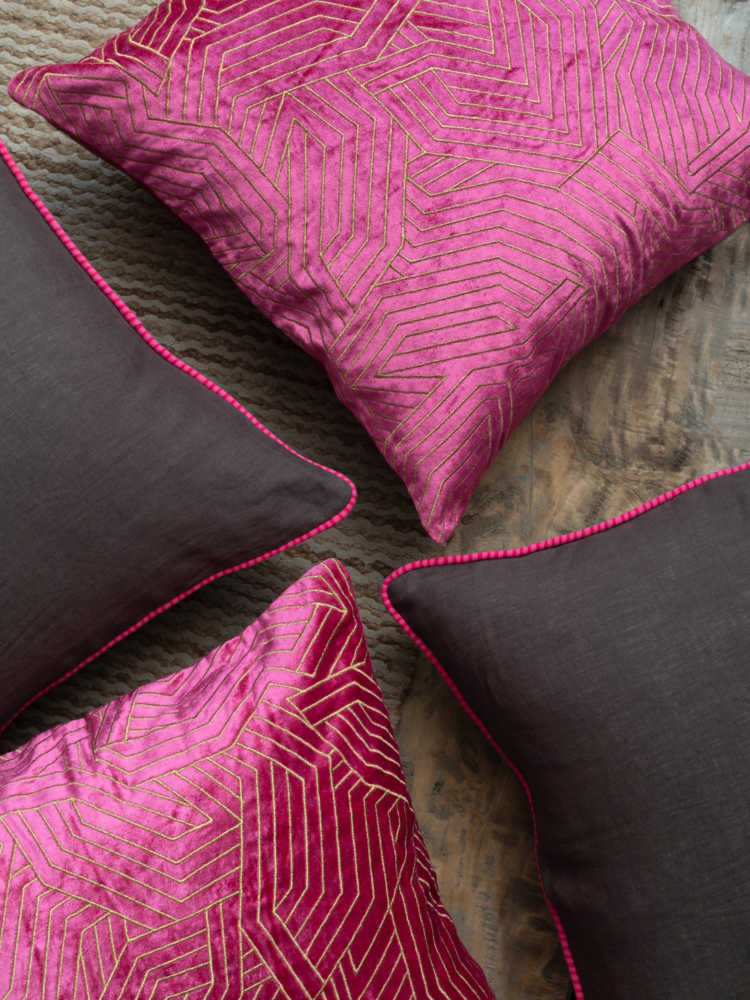 Rosyie  Bundled Cushion (Set of 4)