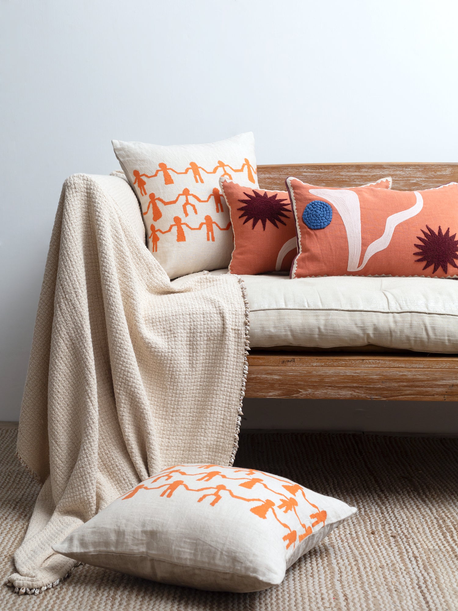 Machaa  Bundled Cushion (Set of 4)