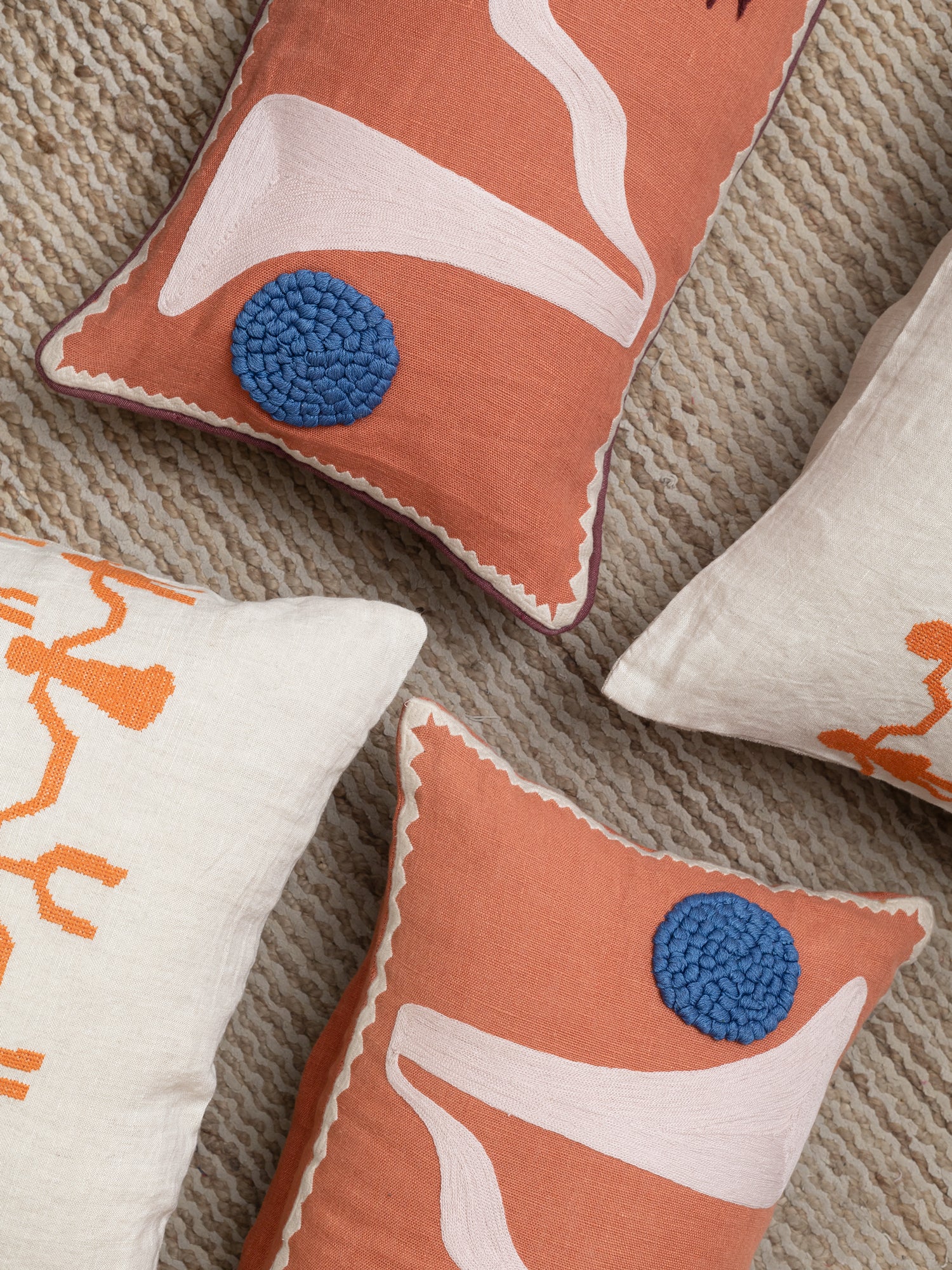 Machaa  Bundled Cushion (Set of 4)