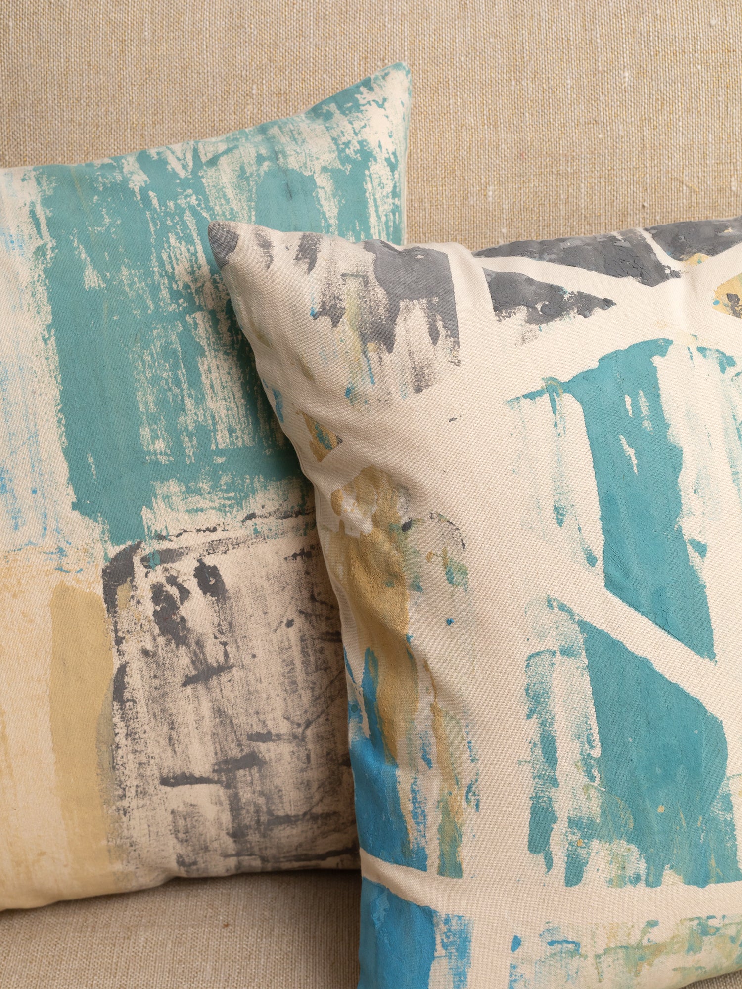 Trinal  Bundled Cushion (Set of 2)