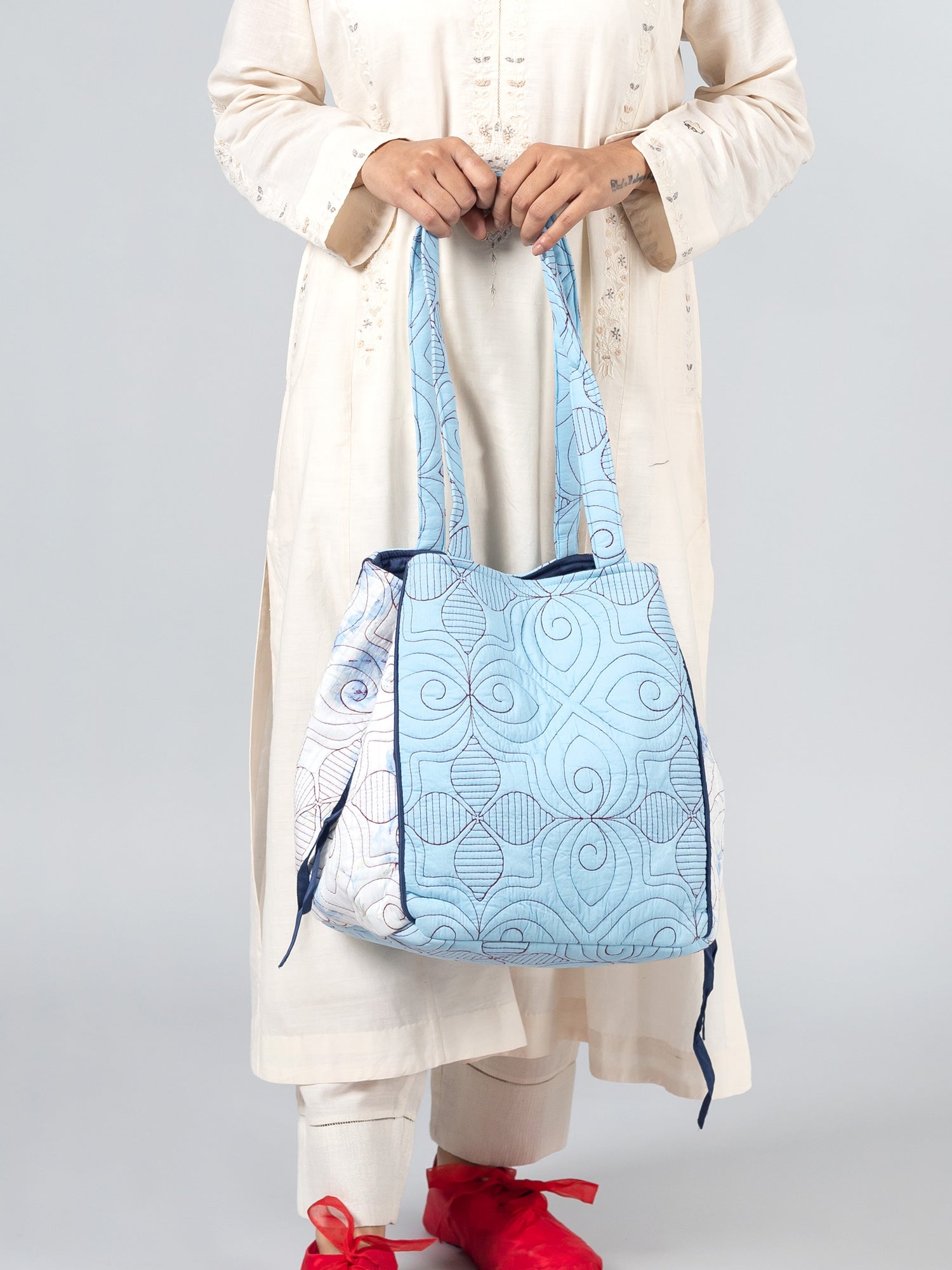 Alegría Natural Potli bag