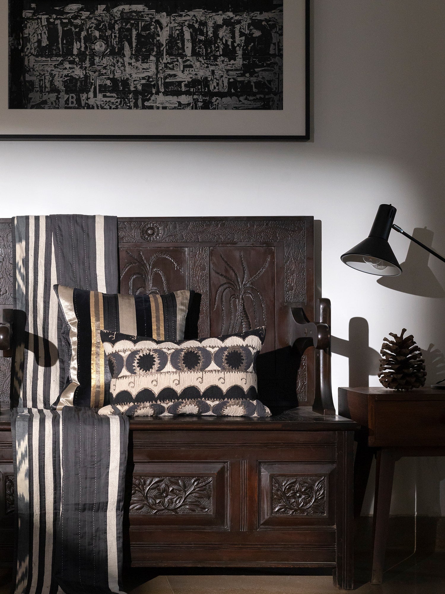 Yulduz Grey Cushion Cover