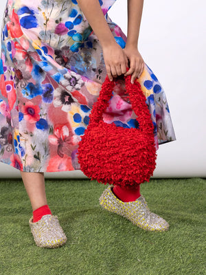 Grass Red Shoulder Bag