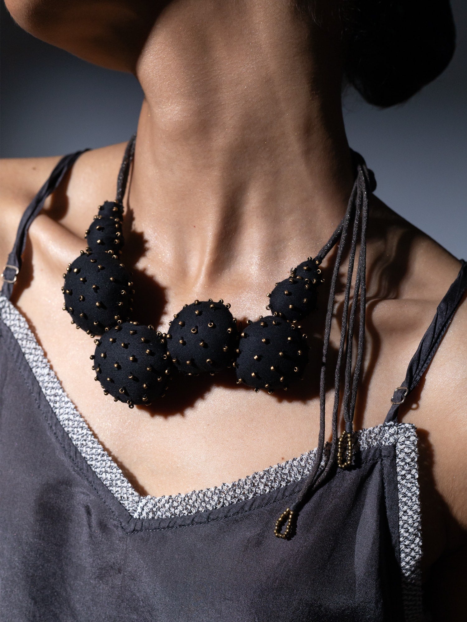 Venya Black Necklace