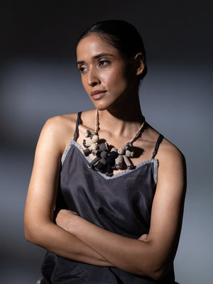 Adira Beige Black Necklace
