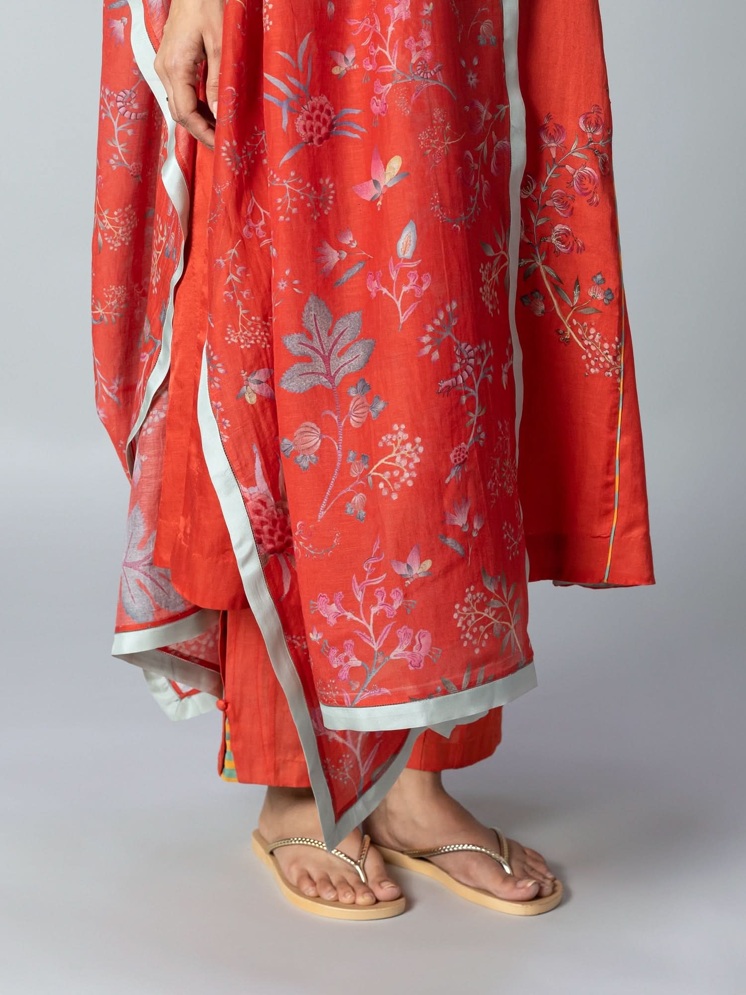 Vera Coral Dupatta