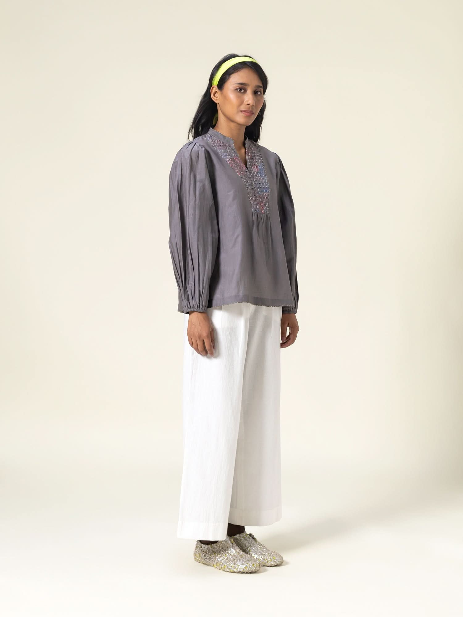 Suzu Grey Top