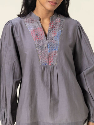 Suzu Grey Top