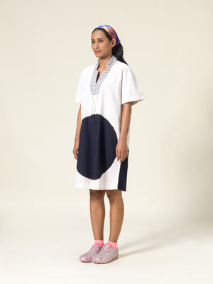 Moss White Black Dress