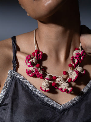 Wadud Beige Pink Necklace