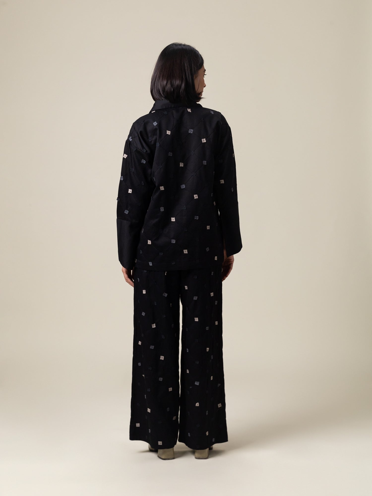 Mogami Black Shirt