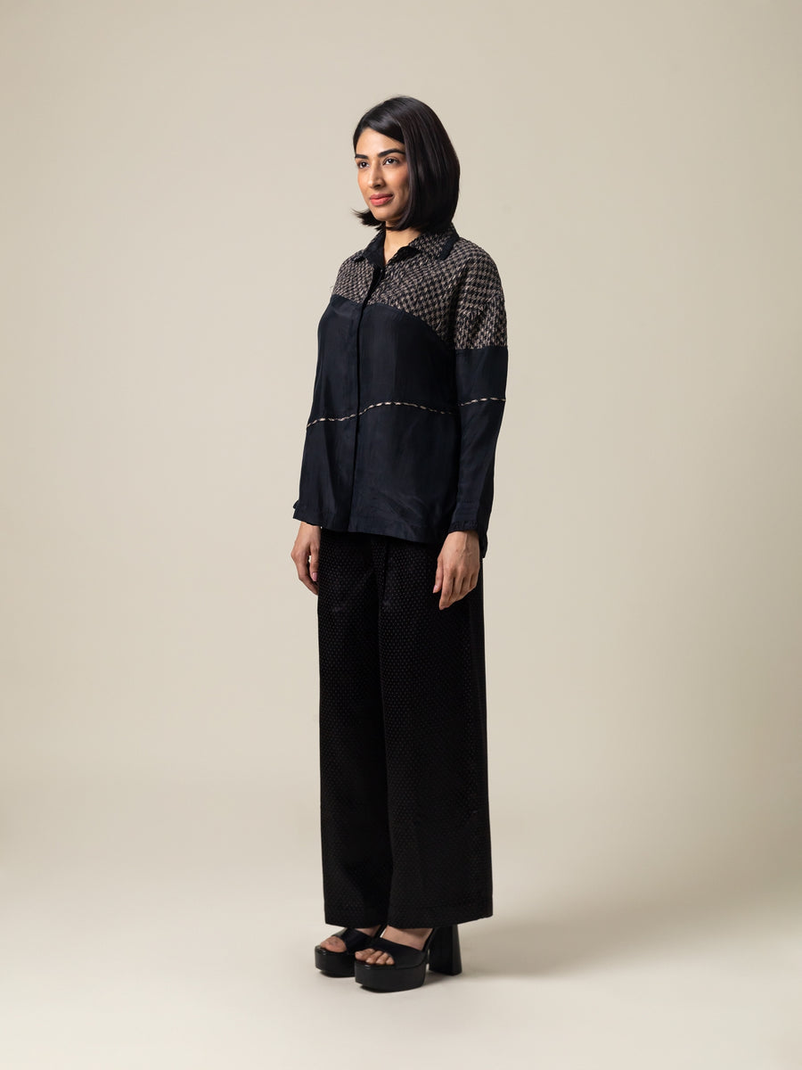 Chihiro Black Shirt