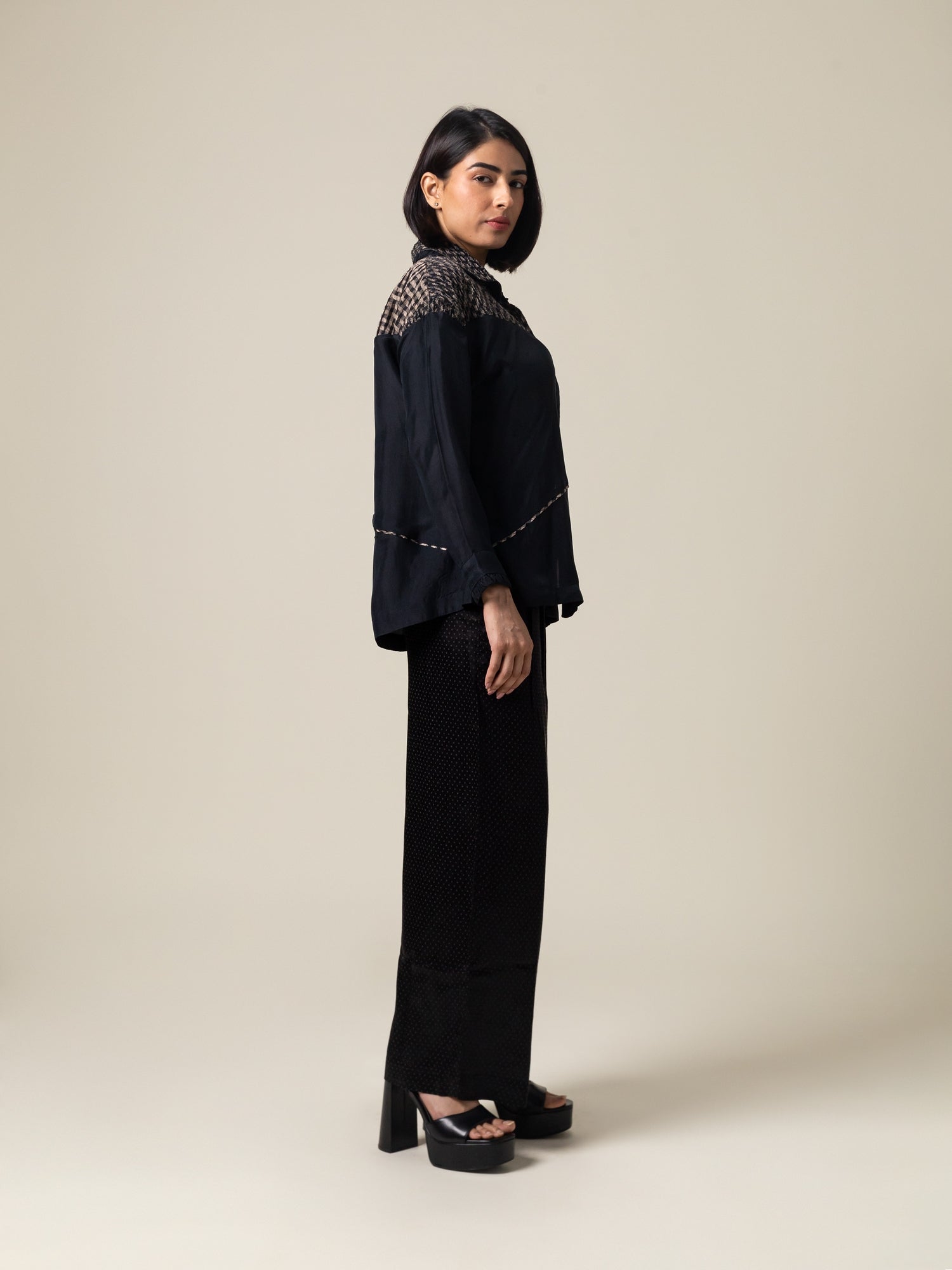 Chihiro Black Shirt