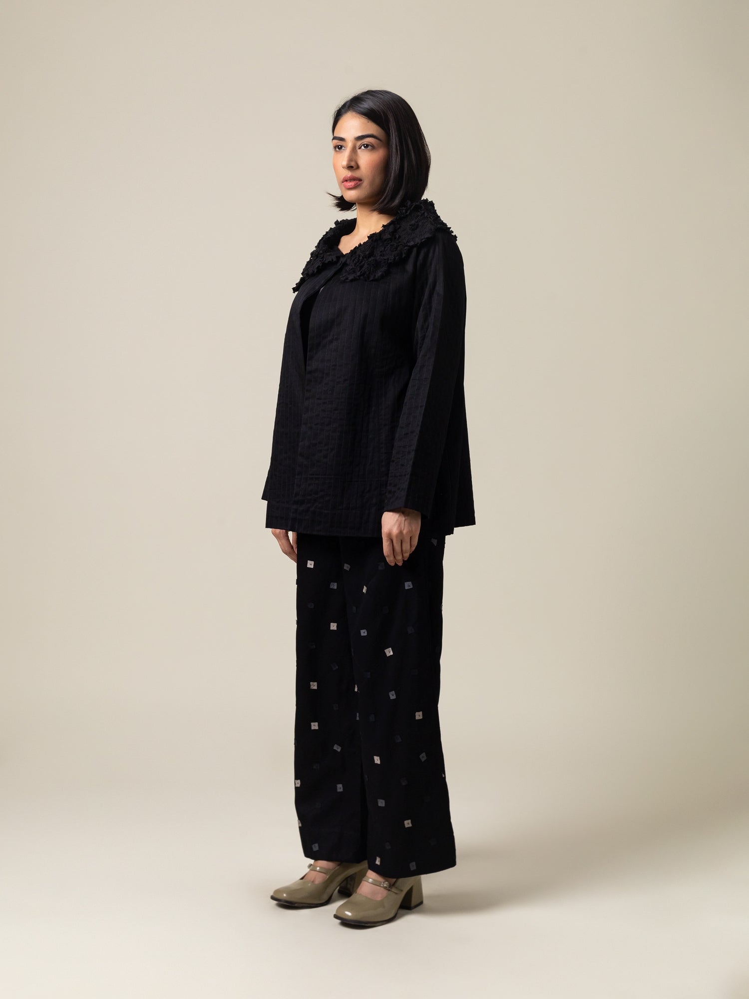 Yori Black Jacket