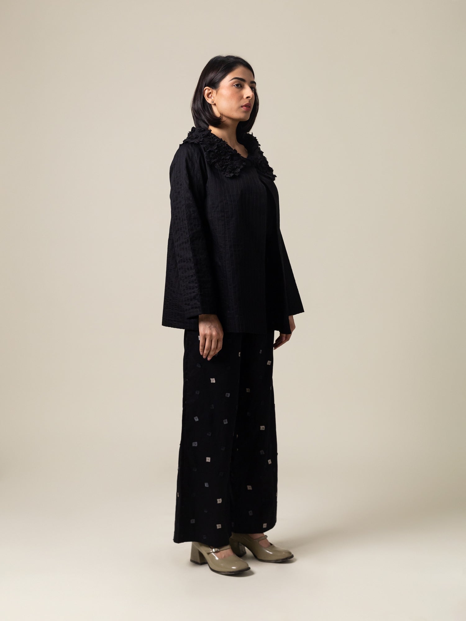 Yori Black Jacket