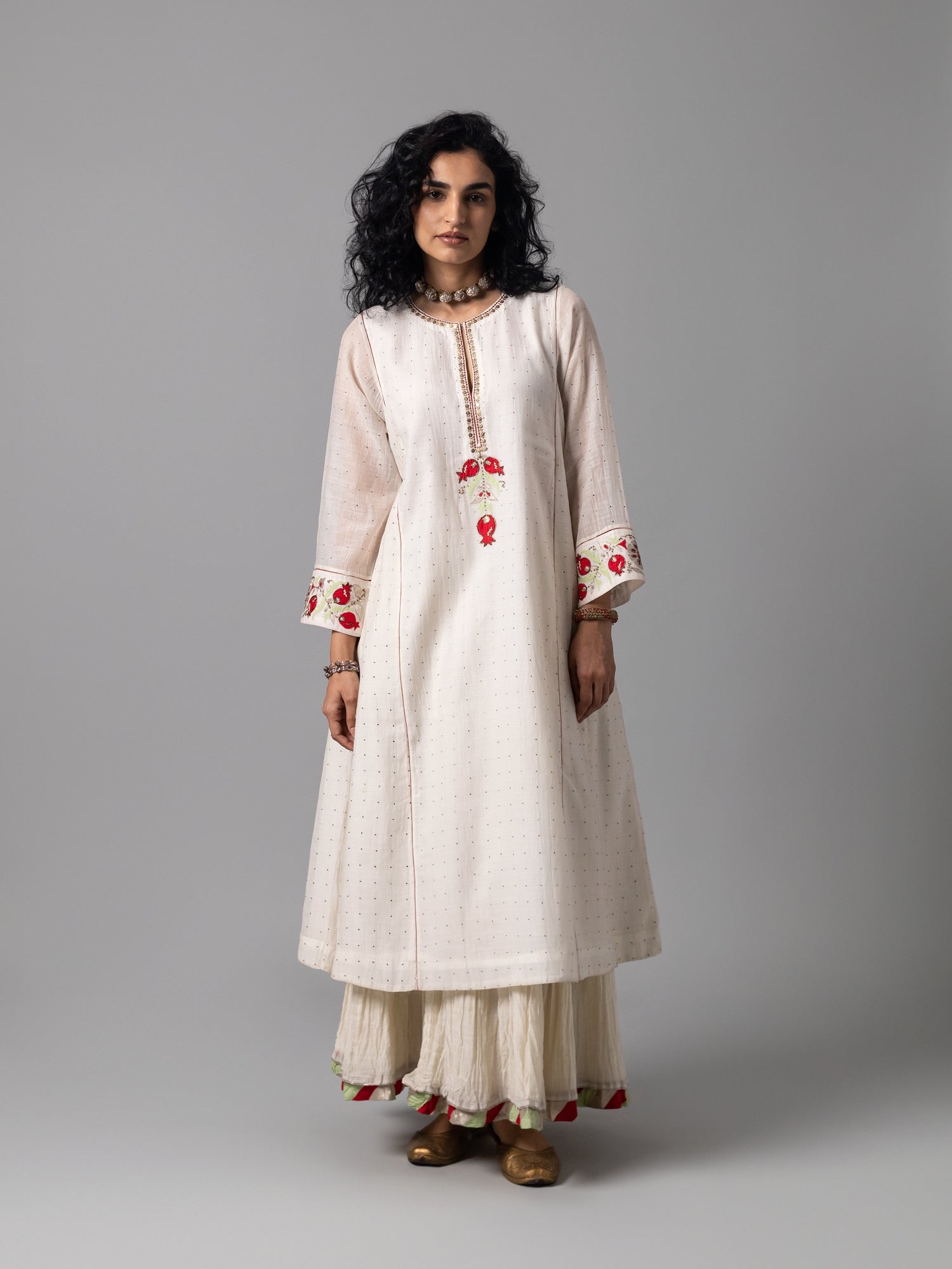 Basma Natural Kurta