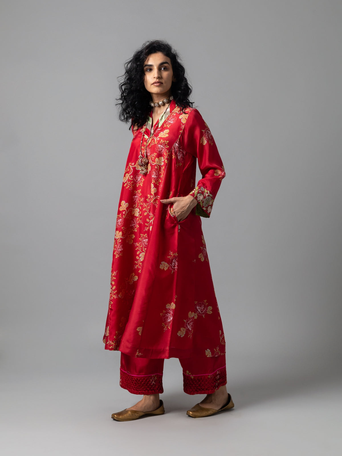 Atirgul Red Kurta