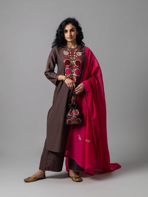 Zevor Brown Kurta