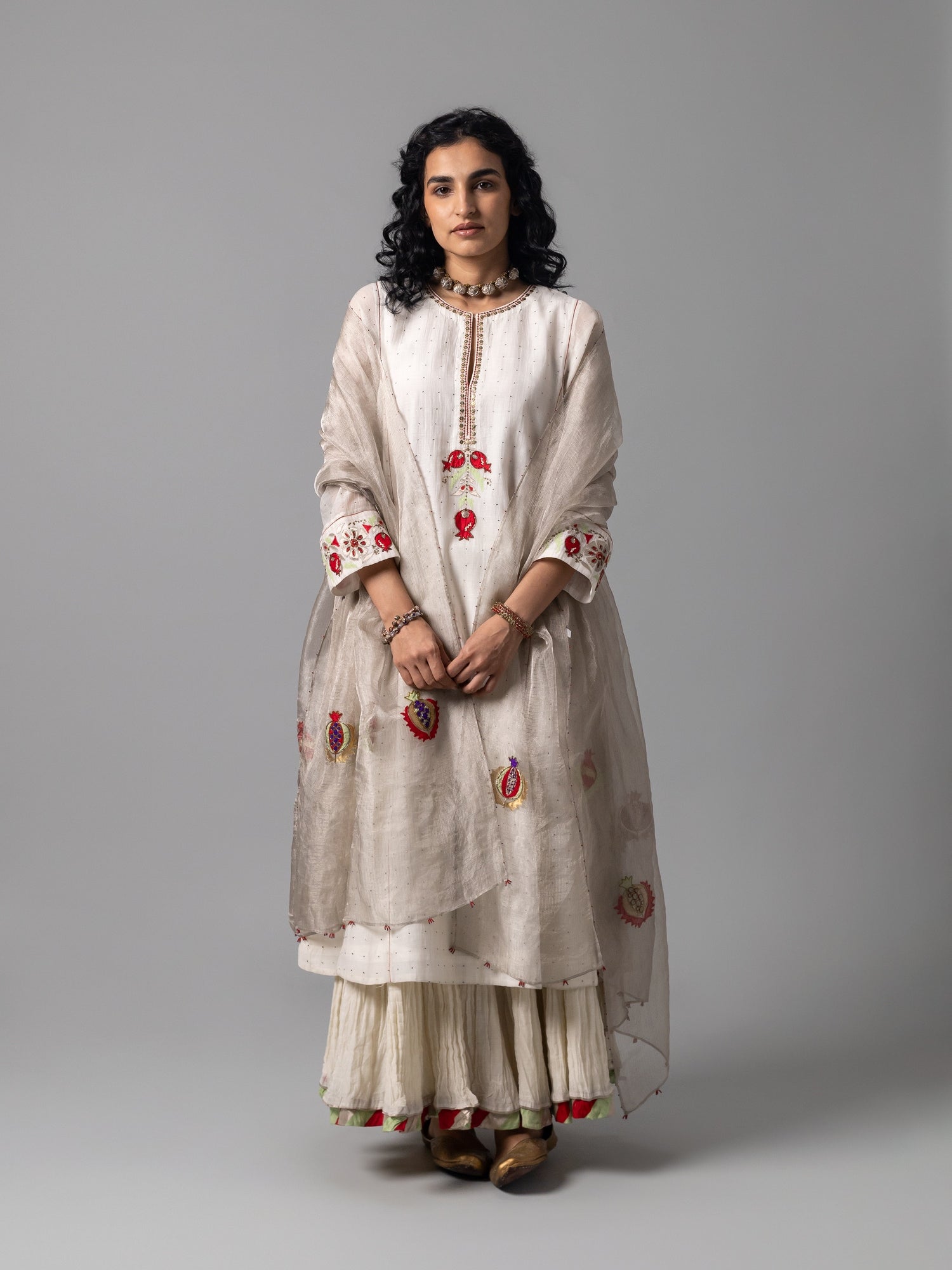 Sahro Silver Dupatta
