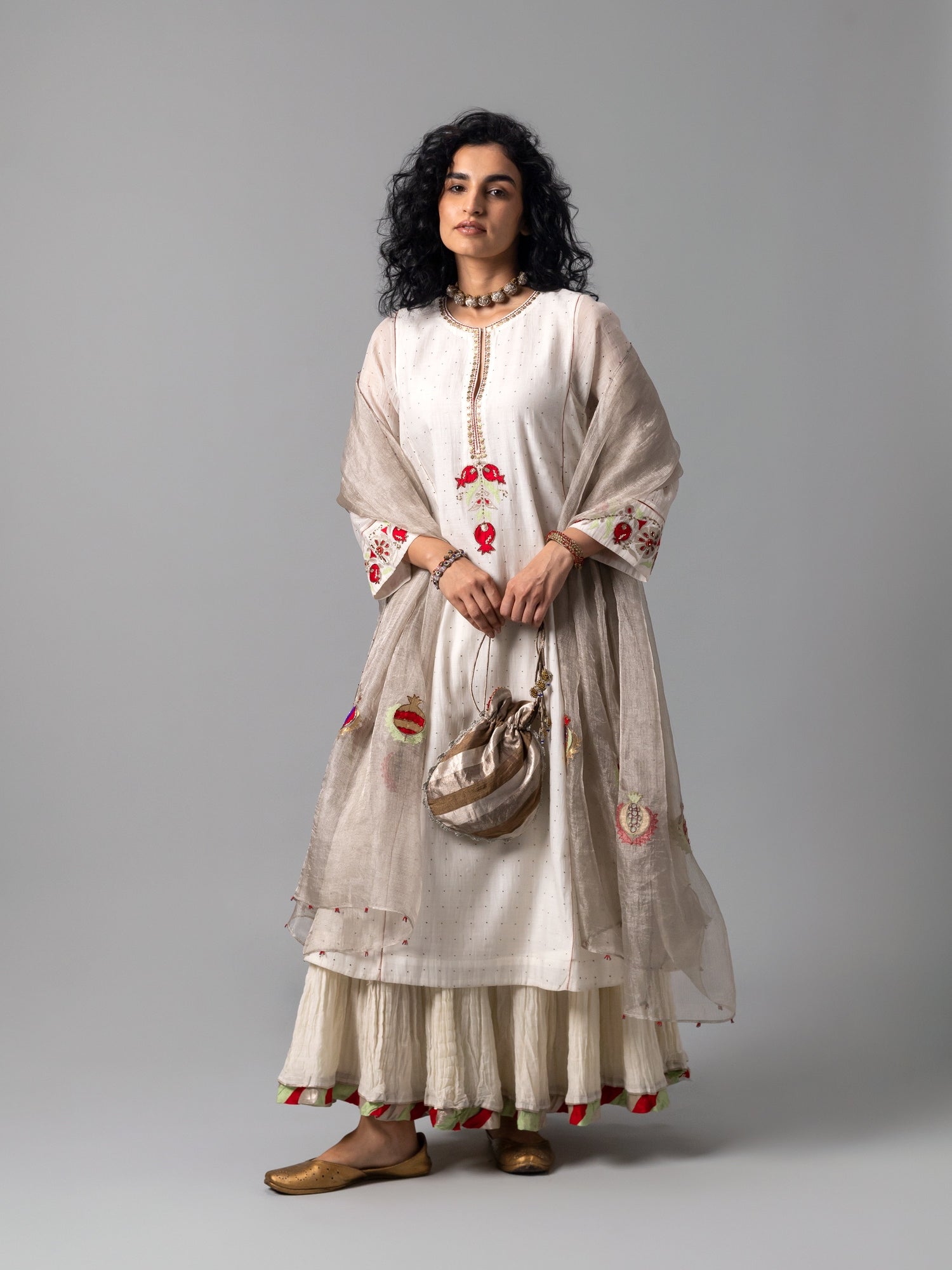 Sahro Silver Dupatta
