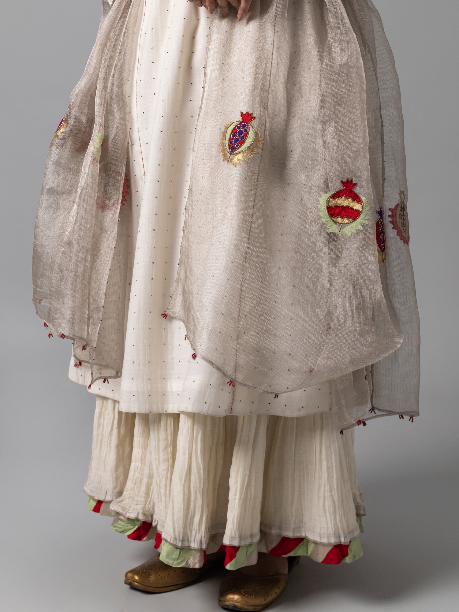 Sahro Silver Dupatta