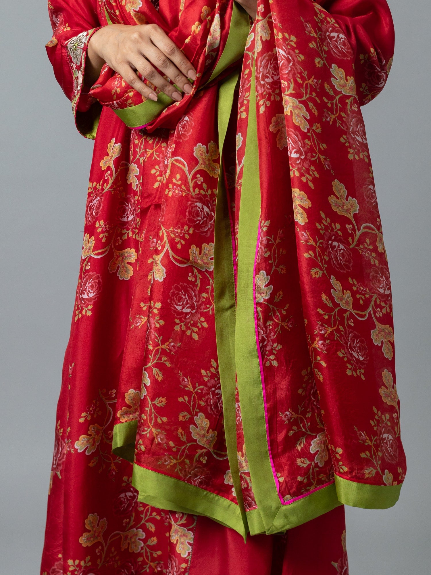 Eulnek Red Dupatta